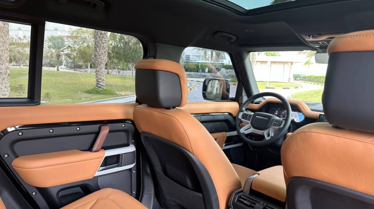 Range Rover Car Hire | Luxury SUV Car Hire in Dubai