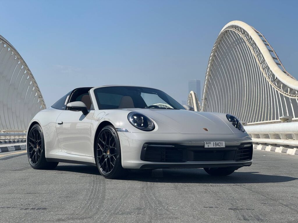 Monthly Rent Porsche Targa 4 S in Dubai