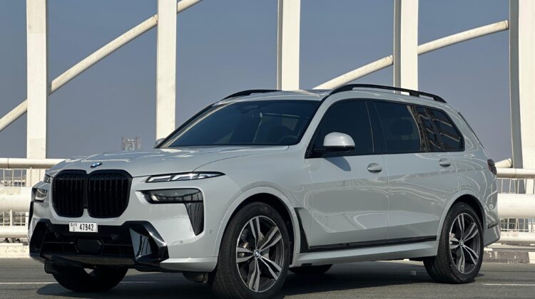 Noleggio BMW X7